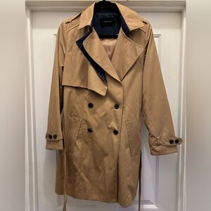 SHESMISS | Trench Coat Size 6